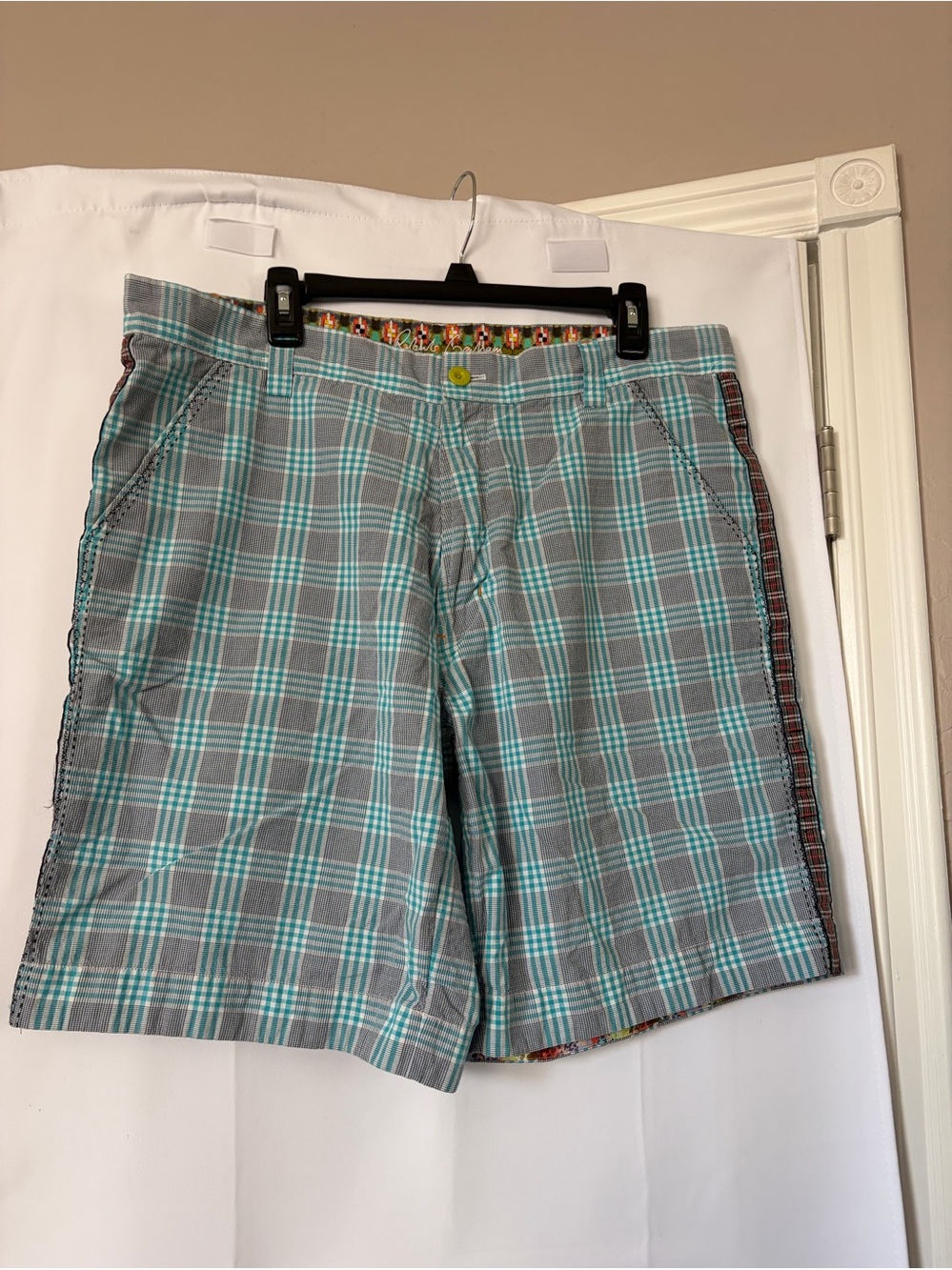 Robert Graham men’s plaid shorts